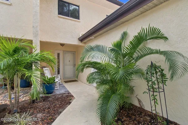 8752 COCOA CT