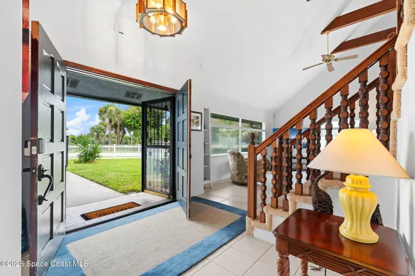 397 HARBOR DR