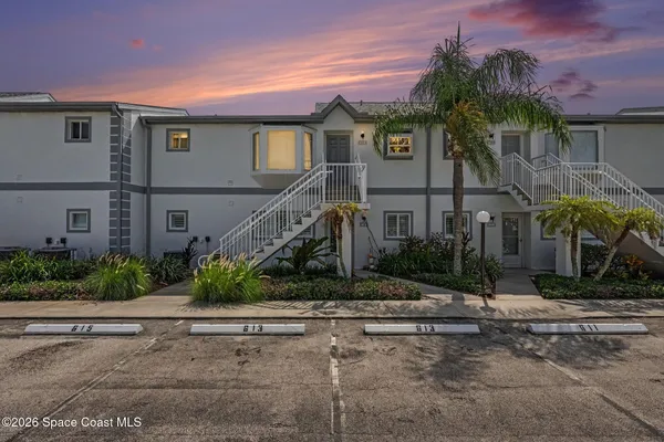 615 OCEAN PARK LN V240