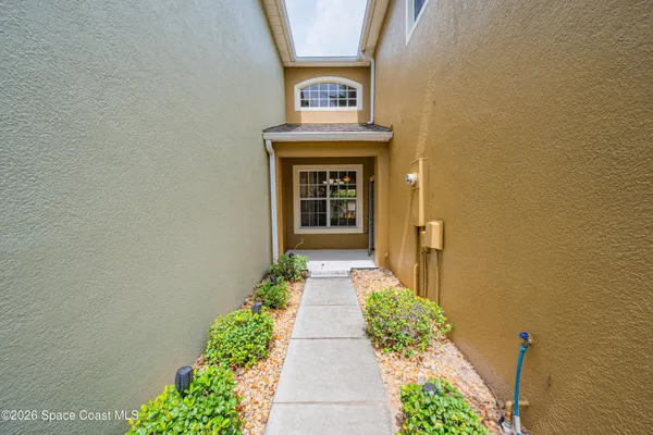 3641 TITANIC CIR 2