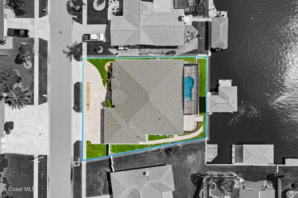 215 CORDOBA CT