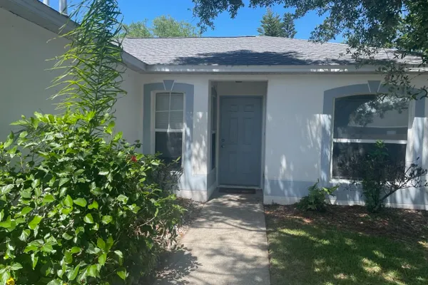1211 BERRYHILL DR