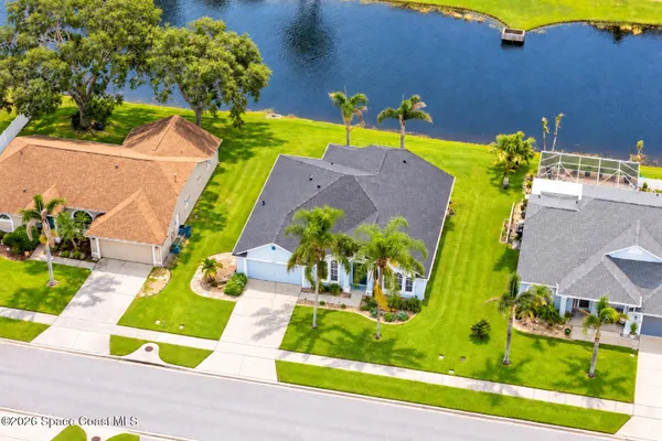 1023 PELICAN LN