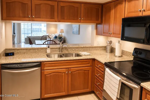 530 S BREVARD AVE 322
