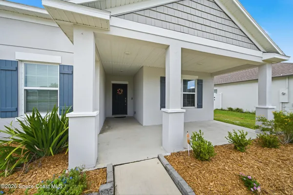 969 EDENSOR LN