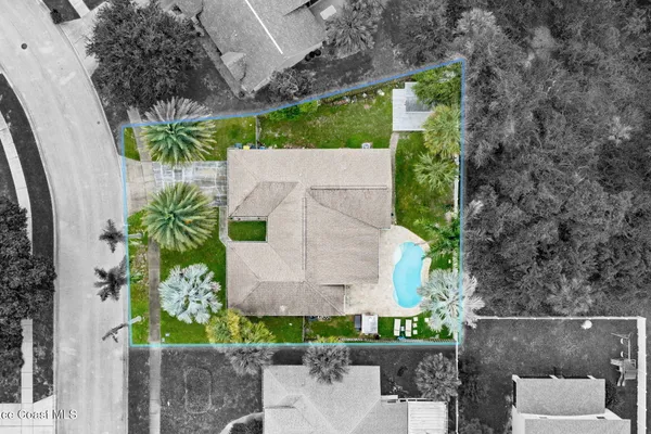 903 BERYL DR