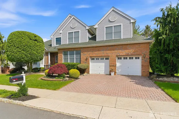 31 NARROWS WAY