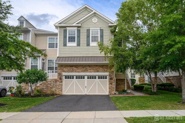 29 MORRIS LN