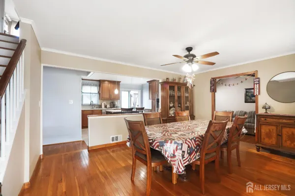 354 COLONIA BLVD
