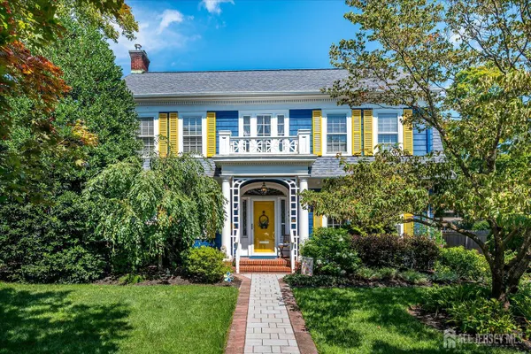64 HIGH ST