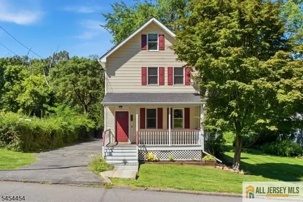 88 MINE HILL RD