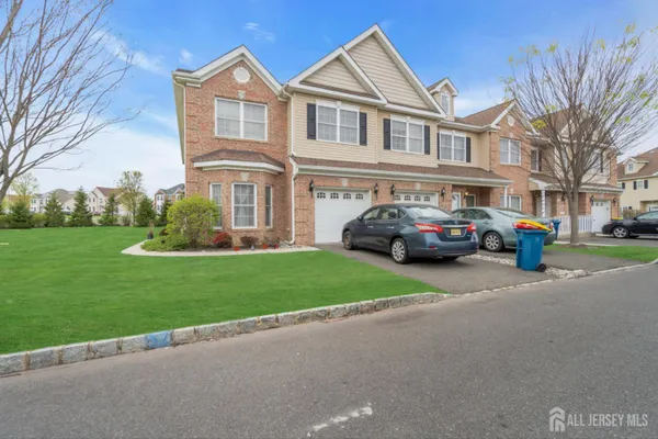 36 MORGAN WAY 36