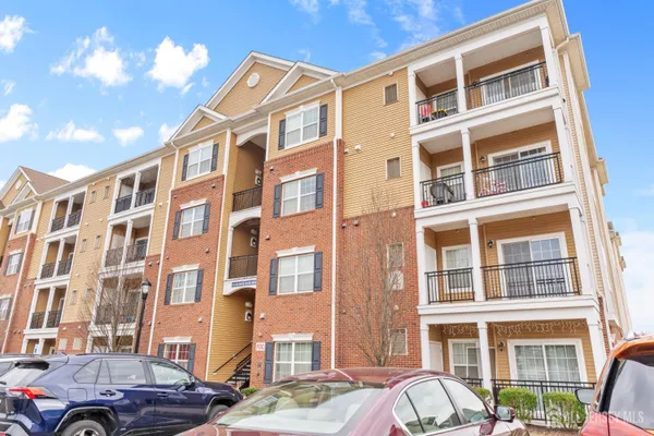 427 MICALI WAY