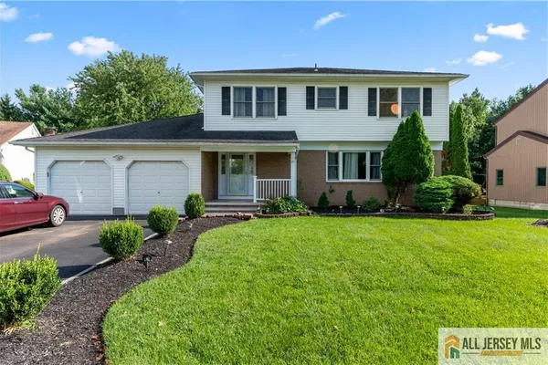 21 ELDRIDGE DR
