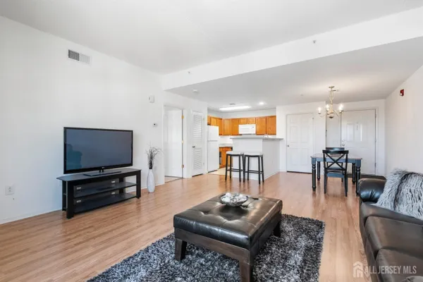 358 RECTOR ST 510