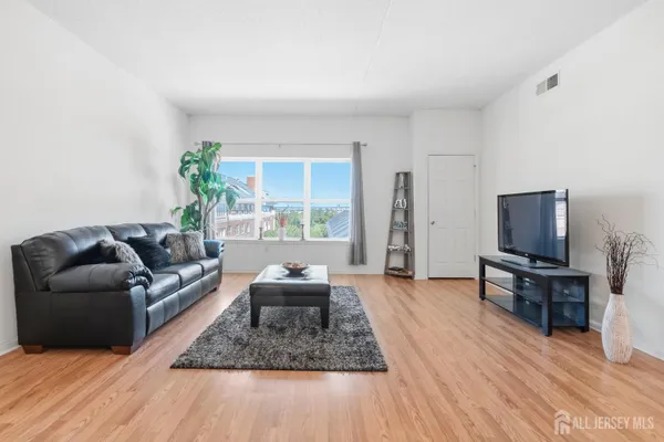 358 RECTOR ST 510