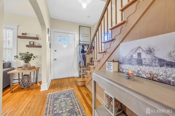 5 FAIRVIEW AVE