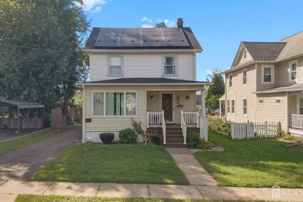 258 WHITTIER AVE