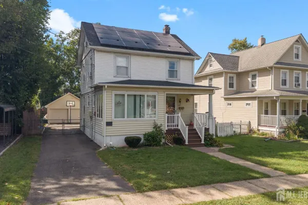 258 WHITTIER AVE