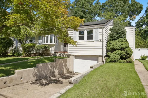 113-113 STONY RD