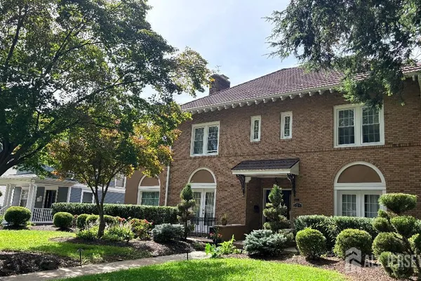 129 HIGH ST