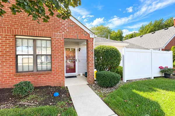 262 WYCOFF WAY