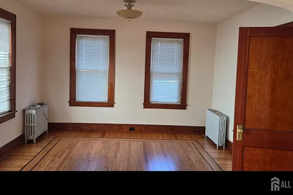 20 DIX ST