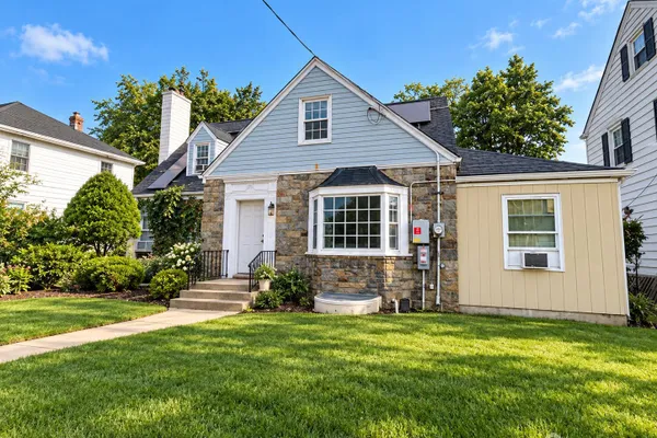 166 JONES AVE