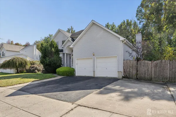13 JOHNSON AVE
