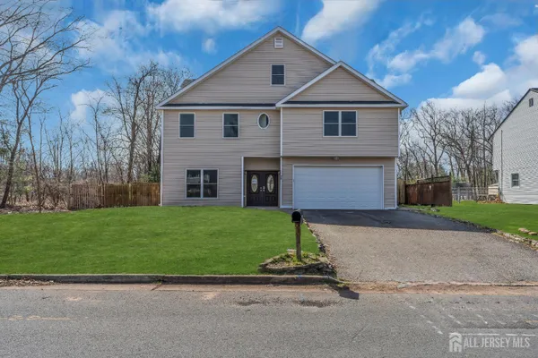 86 FERNWOOD DR