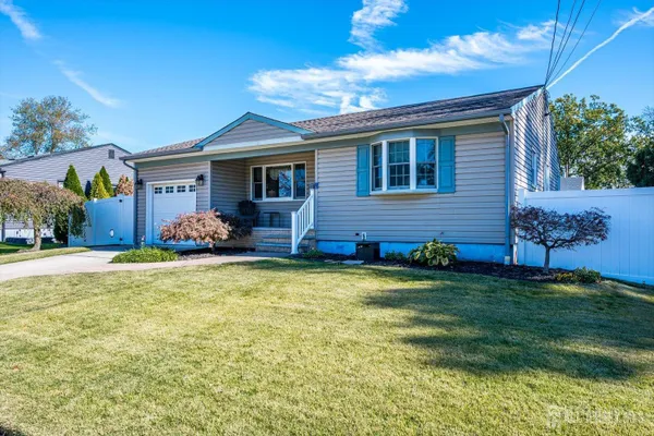 77 WOODING AVE