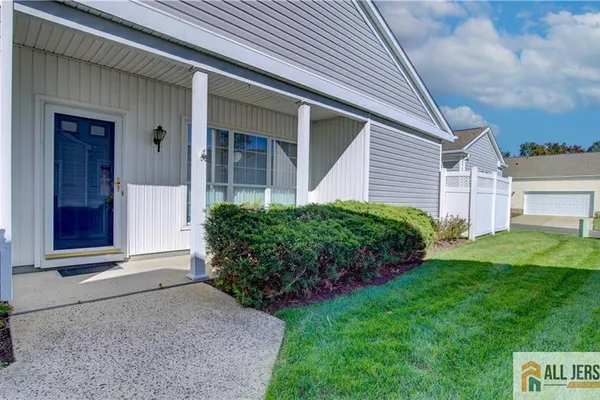 366 WATERSIDE BLVD