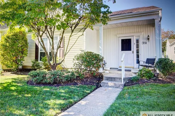 351 HARRIER DR