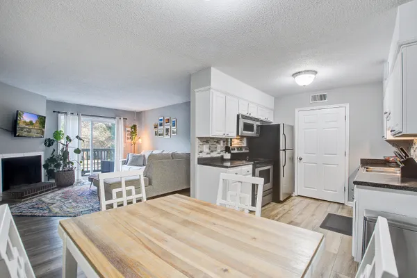 1402 CAMP RD 16F
