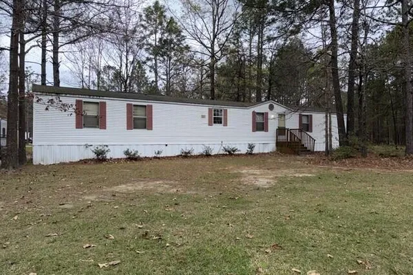 109 TRIPETTE LN