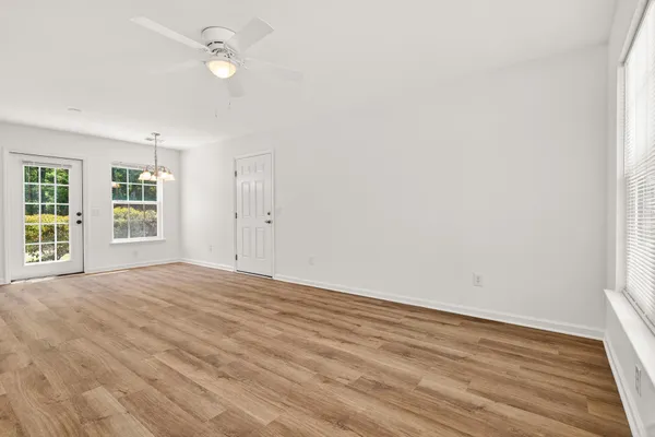 306 WINFORD CT