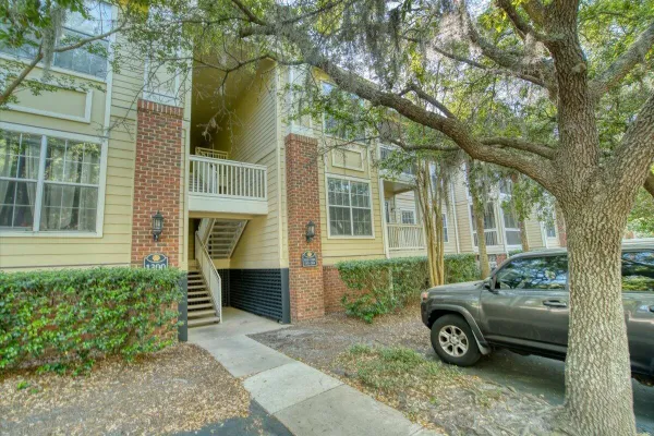 1600 LONG GROVE DR 1313