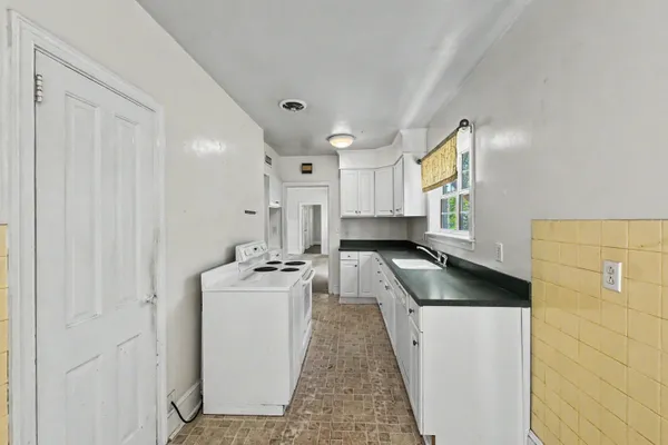 305 GEDDES AVE