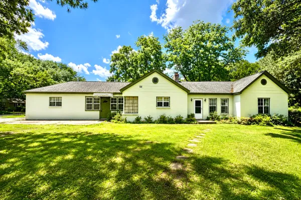 305 GEDDES AVE