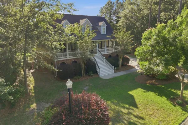 216 SUMMER BREEZE WAY