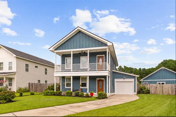 118 BRIGHTWOOD DR