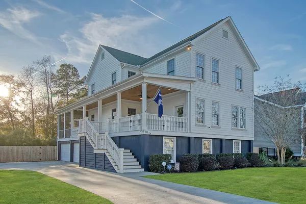 141 WANDO REACH RD