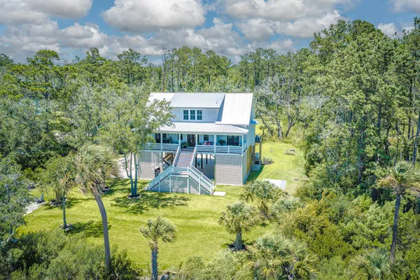 9661 TWO PINES RD