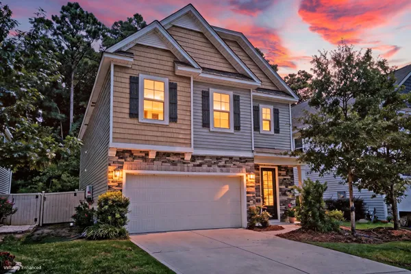 3798 SAWMILL CT