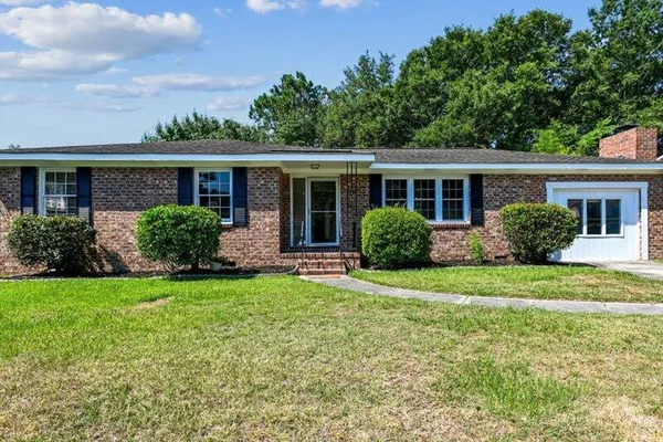 349 CURTISS AVE