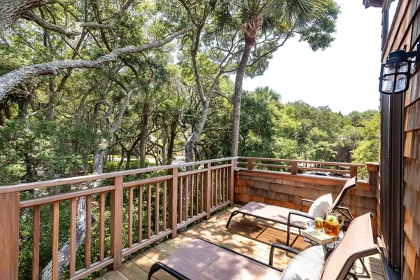 4468 SEA FOREST DR