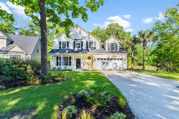 120 EVESHAM DR