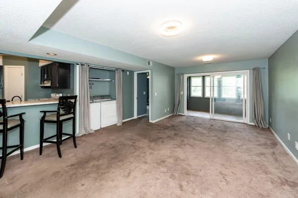 2605 HIDDEN COVE DR
