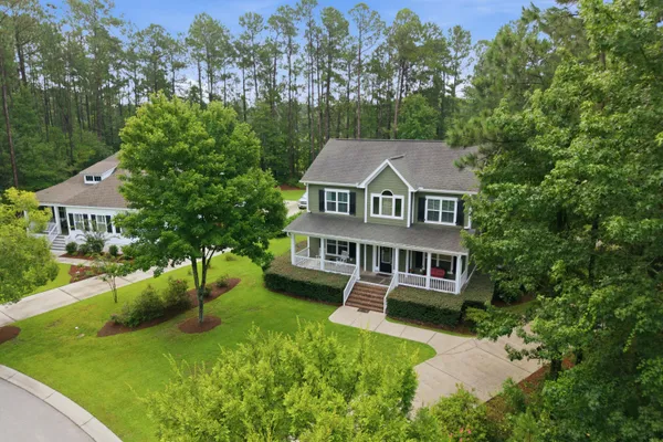 207 SUMMER BREEZE WAY