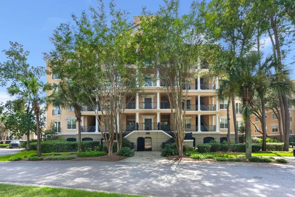 4255 FABER PLACE DR 4304